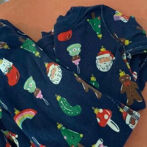 Hanna Andersson pjs Christmas Santa faces